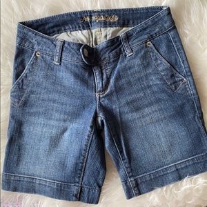 2/$30 ✅ AE Bermuda shorts